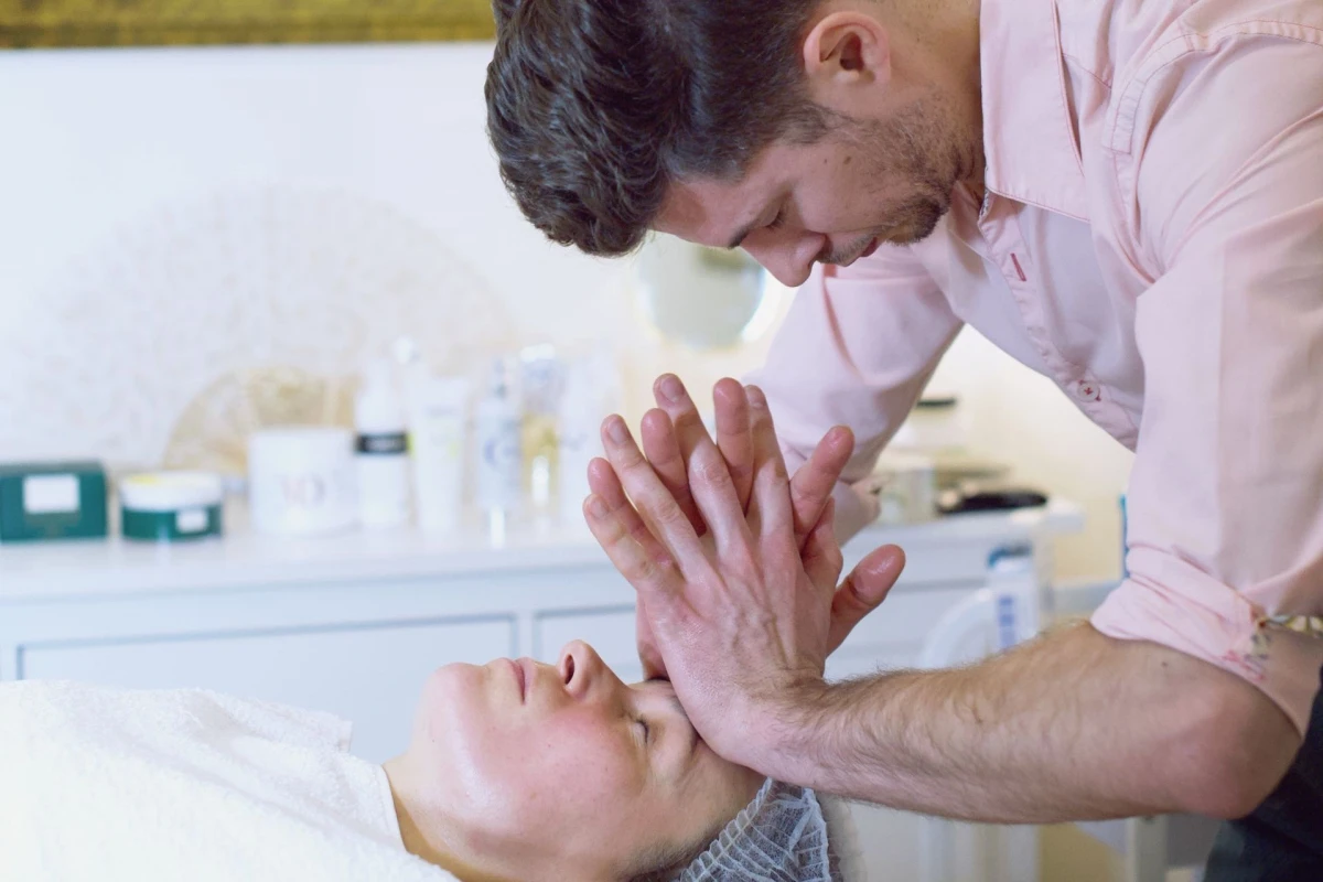 Jangovar filmlar porno Voroninlarning Vera bilan jinsiy aloqasi